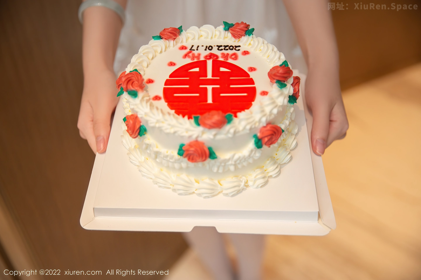 图片[2]-[XiuRen秀人网]VOL.4530 模特一颗甜蛋黄a结婚纪念日主题薄透服饰秀惹火身材诱惑写真81P-秀人网官方网站